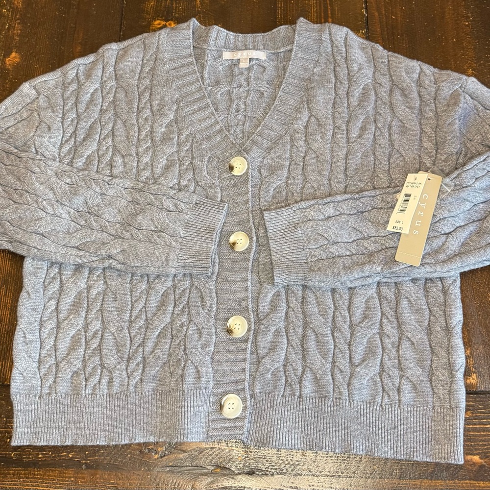 Cyrus Brand Grey Cable Knit Sweater, Cropped Waisted, Large Buttons, Size Large.